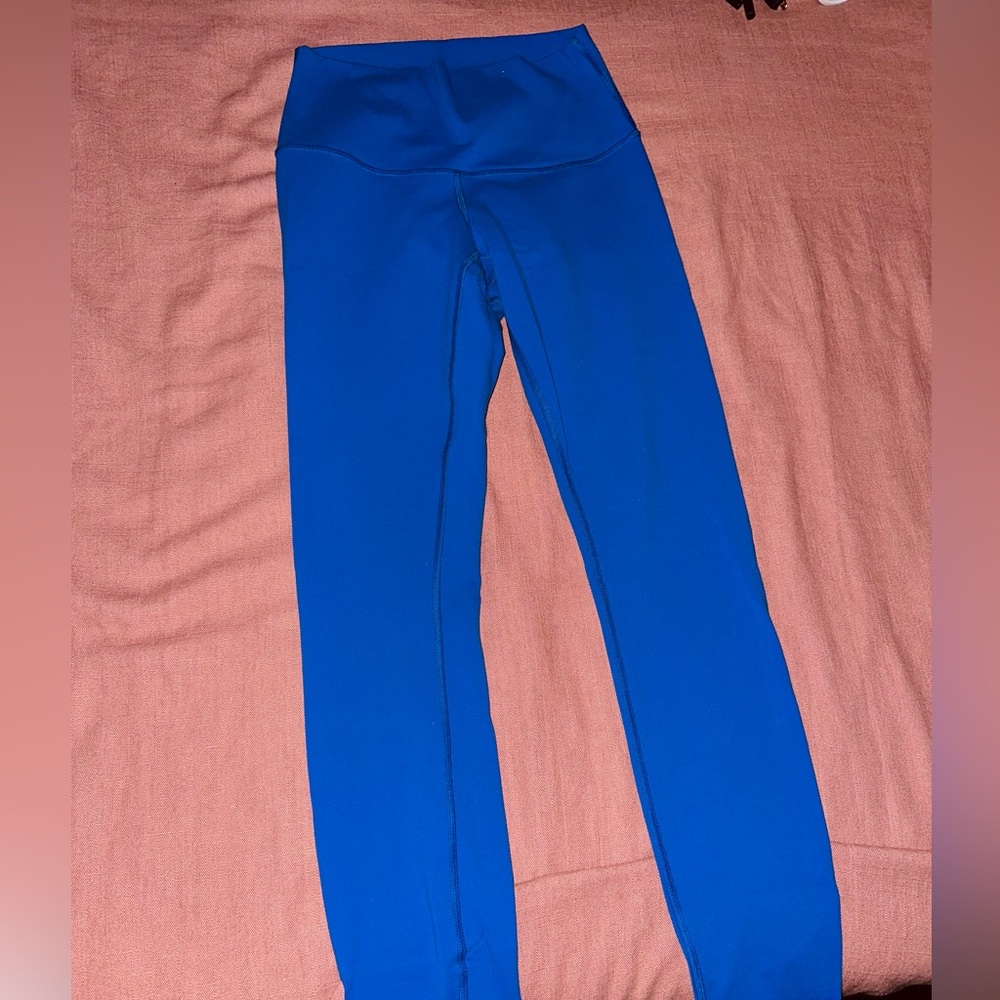 Lululemon wunder under blue leggings